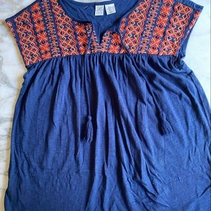 Cotton embroidered top